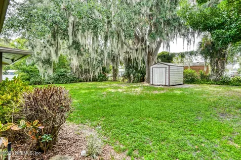 228 River Drive East Palatka FL 32131