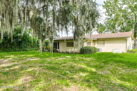 228 River Drive East Palatka FL 32131