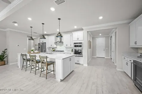 10737 Town View Drive Jacksonville FL 32256