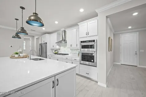 10737 Town View Drive Jacksonville FL 32256