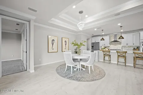 10737 Town View Drive Jacksonville FL 32256