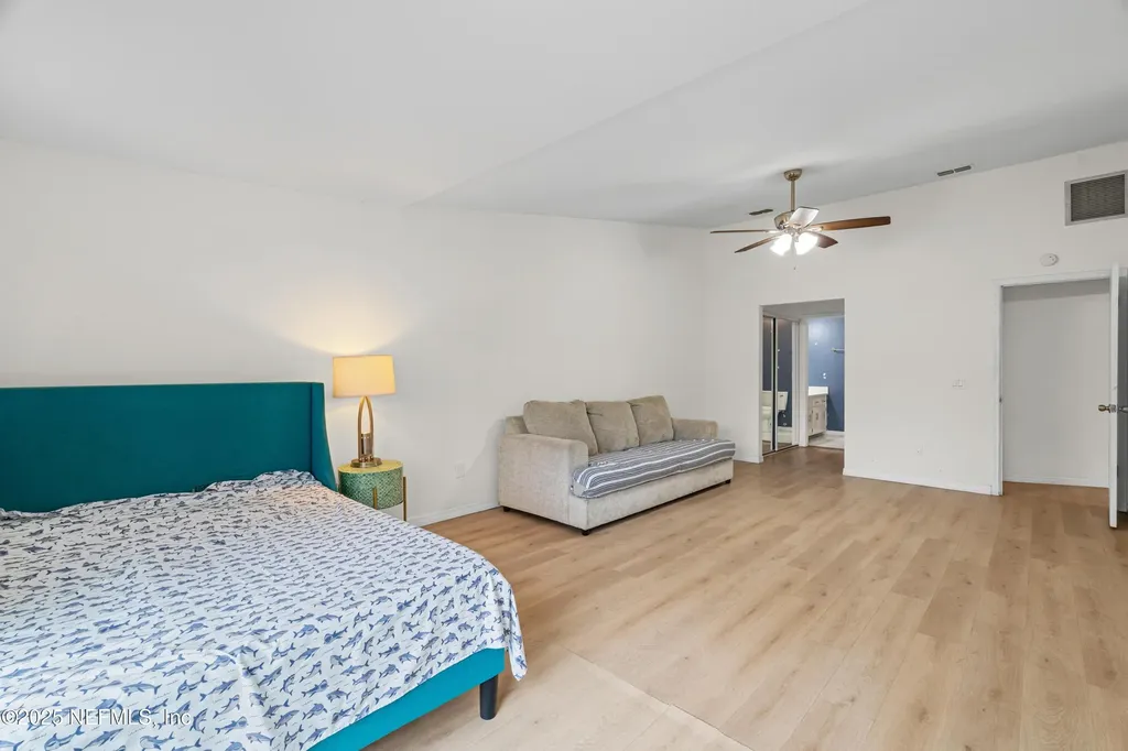5590 La Moya Avenue Jacksonville FL 32210