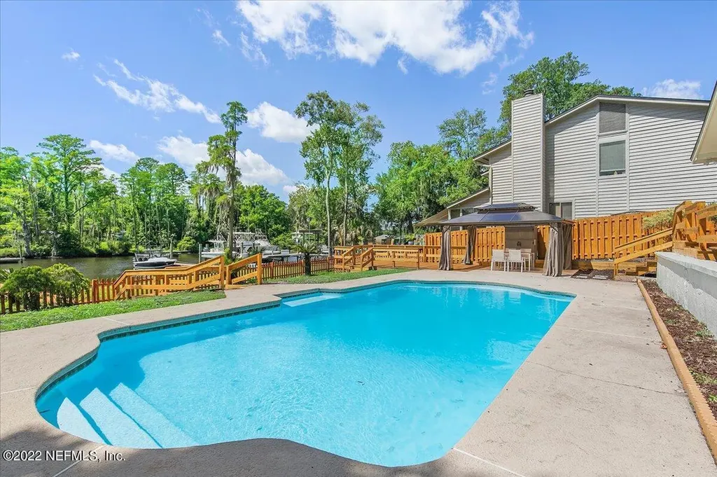 5590 La Moya Avenue Jacksonville FL 32210