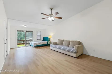 5590 La Moya Avenue Jacksonville FL 32210