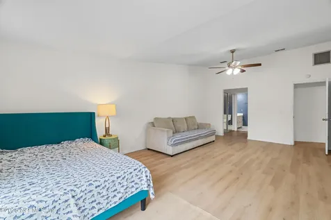 5590 La Moya Avenue Jacksonville FL 32210