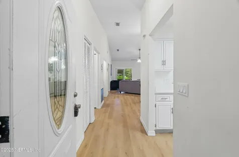 5590 La Moya Avenue Jacksonville FL 32210