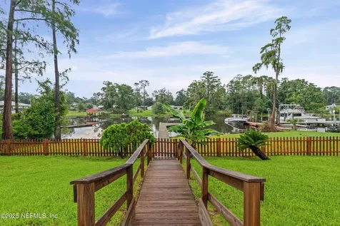5590 La Moya Avenue Jacksonville FL 32210