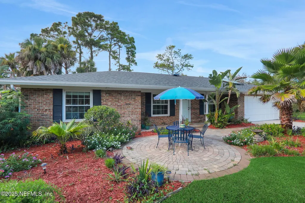 616 Davis Street Neptune Beach FL 32266