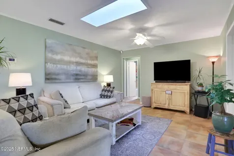 616 Davis Street Neptune Beach FL 32266