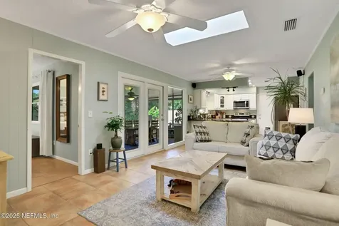 616 Davis Street Neptune Beach FL 32266