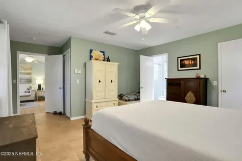 616 Davis Street Neptune Beach FL 32266