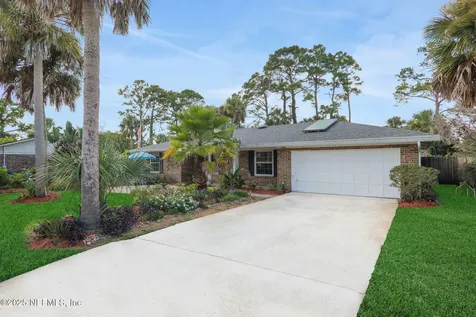 616 Davis Street Neptune Beach FL 32266