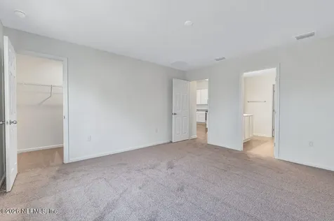 718 Panther Lake Parkway Jacksonville FL 32221