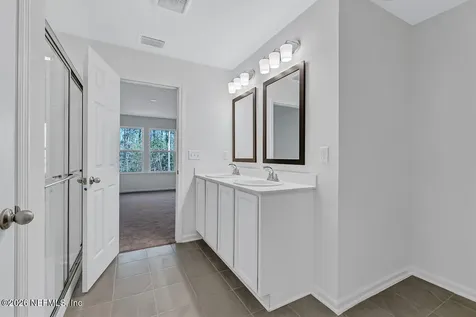 718 Panther Lake Parkway Jacksonville FL 32221