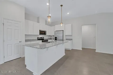 718 Panther Lake Parkway Jacksonville FL 32221
