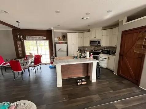 118 Lariat Drive Florahome FL 32140