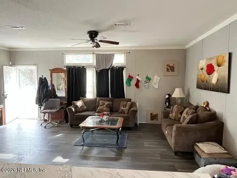 118 Lariat Drive Florahome FL 32140