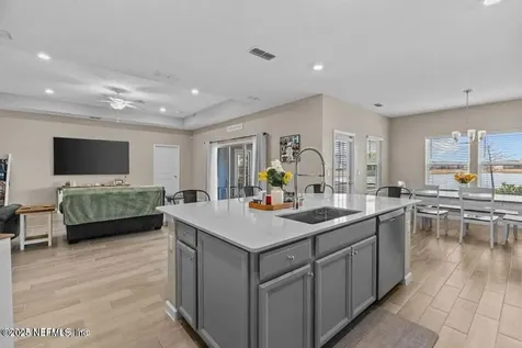 9667 Lovage Lane Jacksonville FL 32219