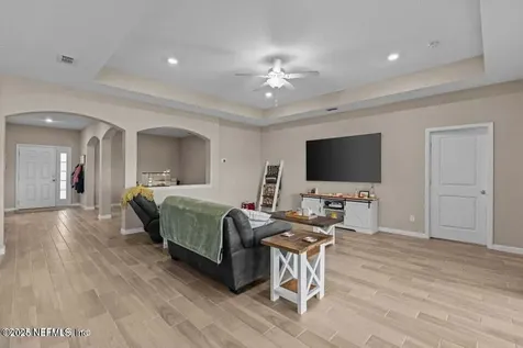 9667 Lovage Lane Jacksonville FL 32219