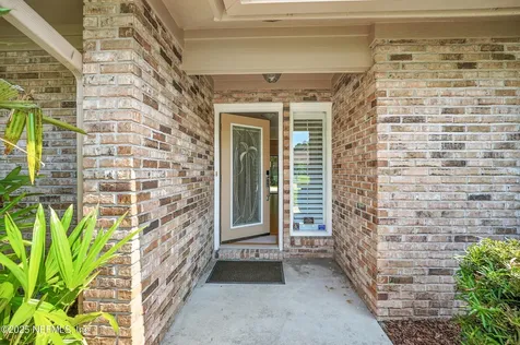 4531 Barrington Oaks Drive Jacksonville FL 32257