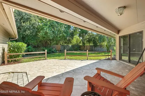 4531 Barrington Oaks Drive Jacksonville FL 32257