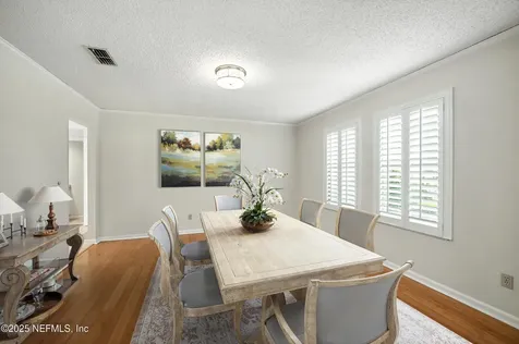 4531 Barrington Oaks Drive Jacksonville FL 32257