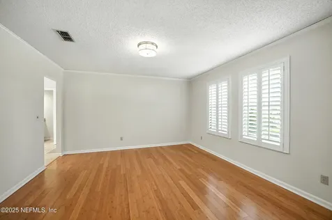 4531 Barrington Oaks Drive Jacksonville FL 32257