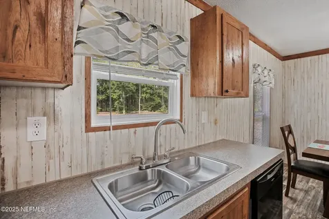 3238 Yellow Water Road Jacksonville FL 32234