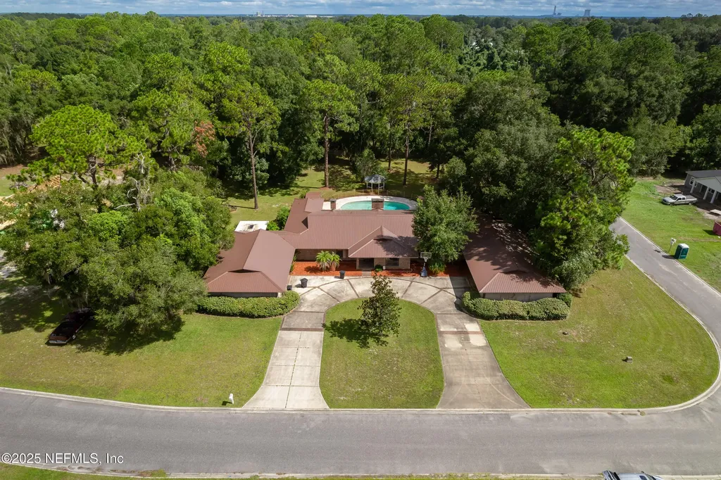 188 Estates Drive Palatka FL 32177