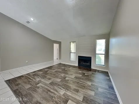5043 Tan Street Jacksonville FL 32258