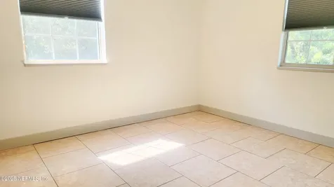 10433 Briarcliff Road S Jacksonville FL 32218