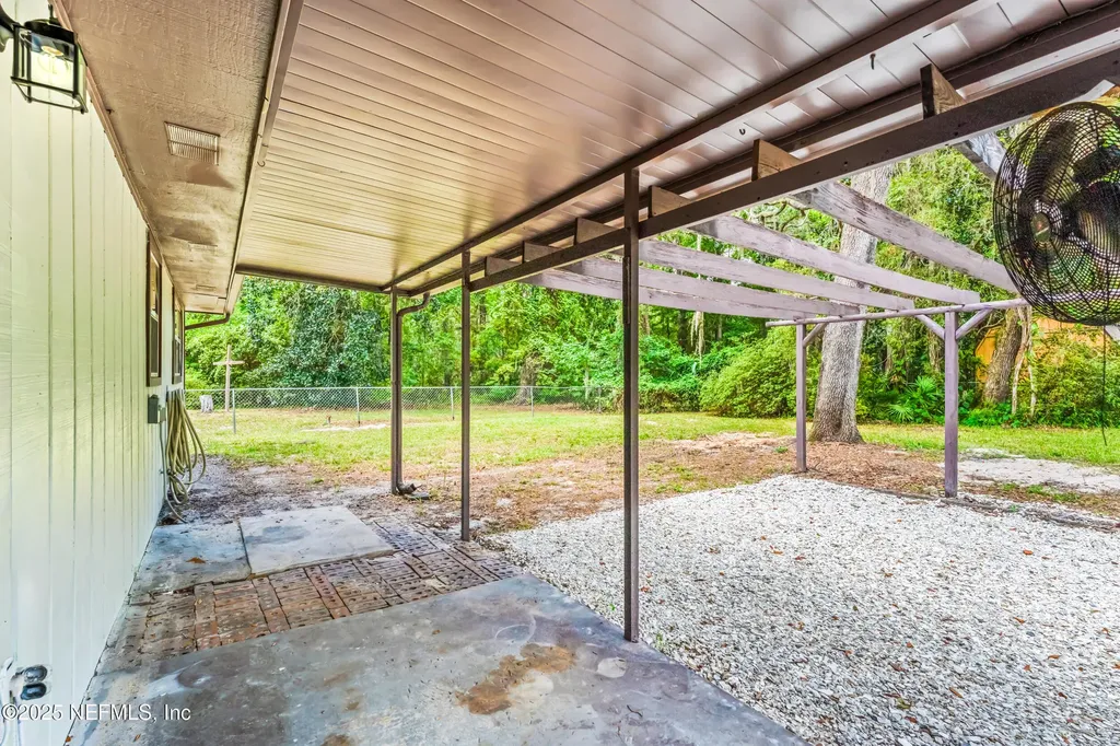 106 Acosta Creek Drive Satsuma FL 32189
