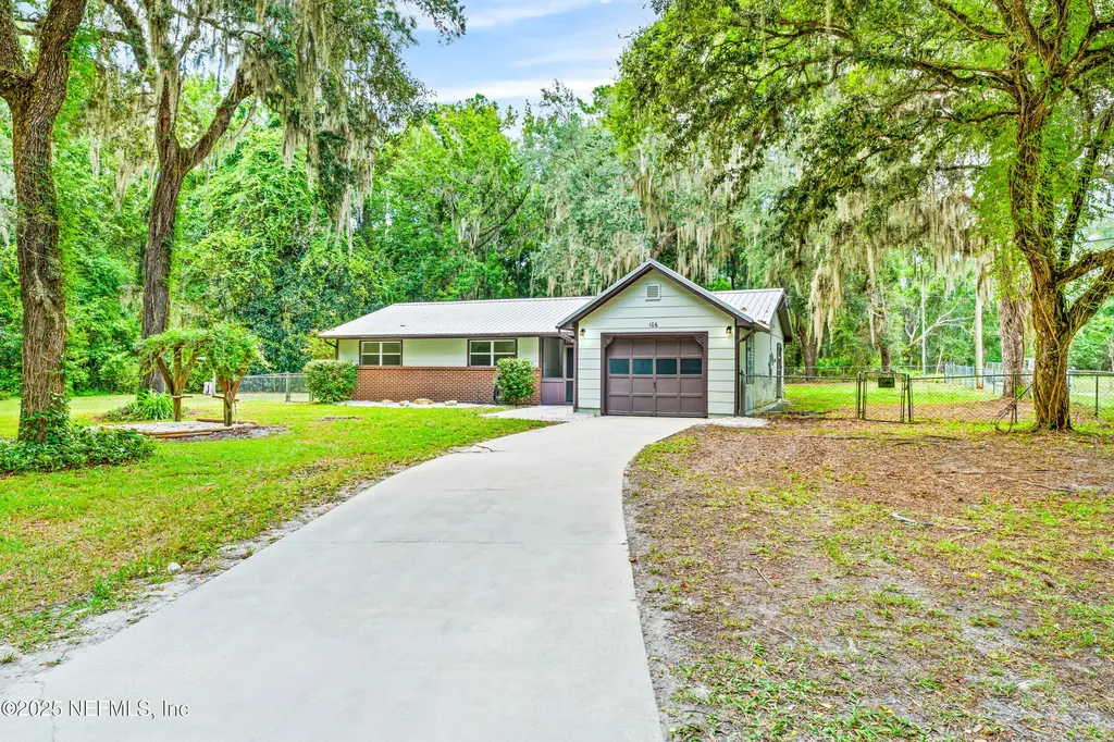 106 Acosta Creek Drive Satsuma FL 32189