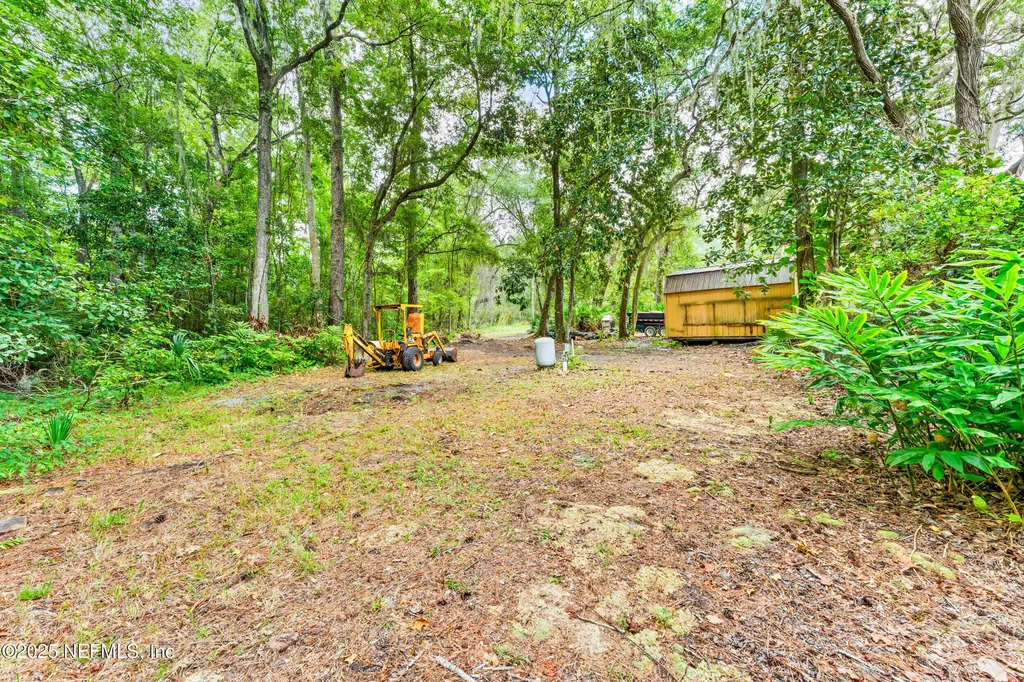 106 Acosta Creek Drive Satsuma FL 32189