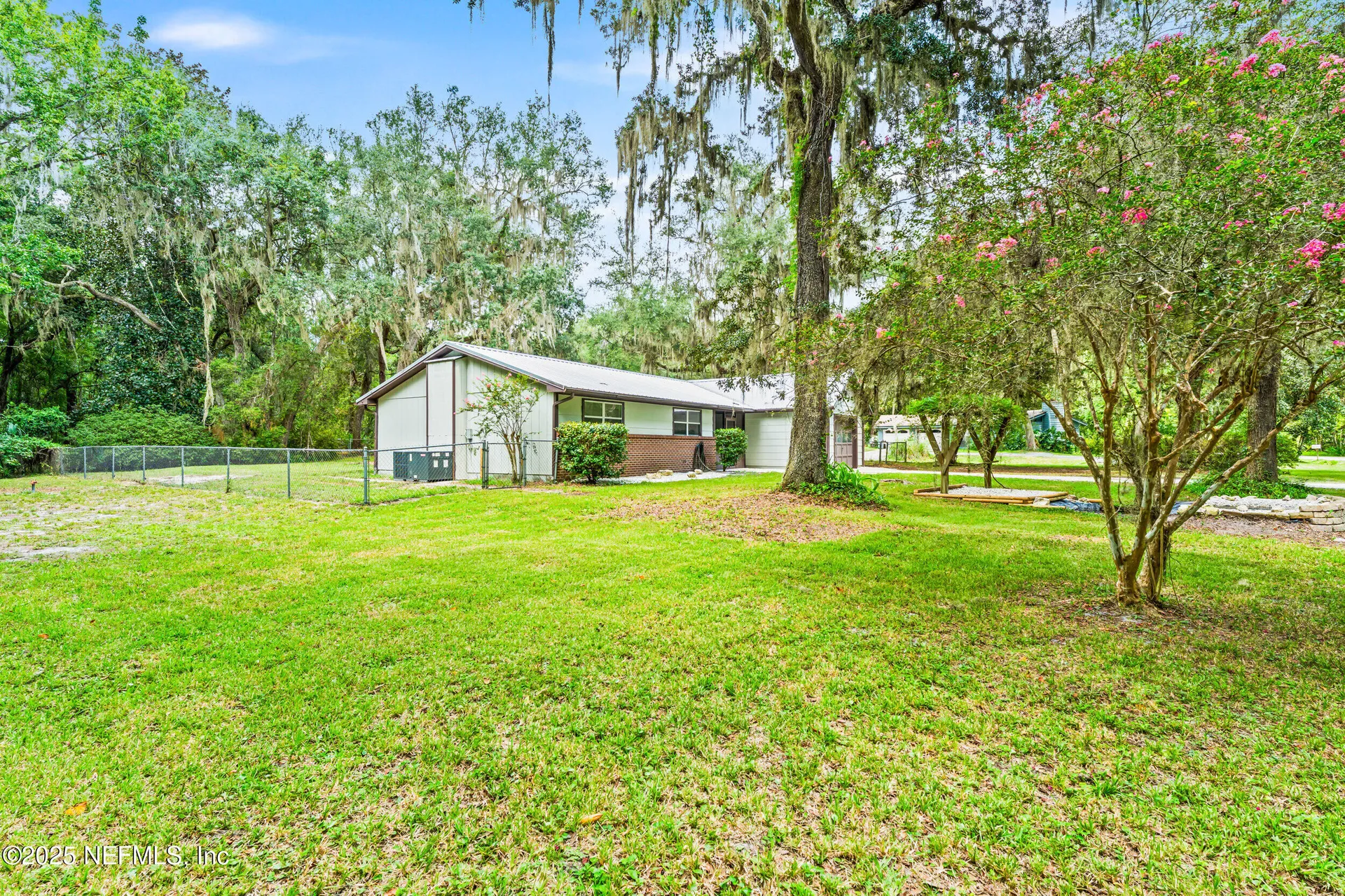 106 Acosta Creek Drive Satsuma FL 32189
