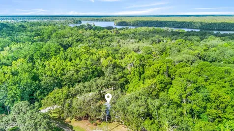 106 Acosta Creek Drive Satsuma FL 32189