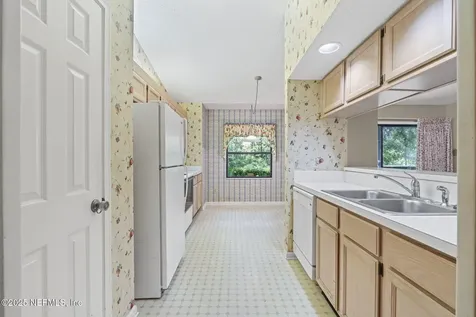 3882 Habersham Forest Drive Jacksonville FL 32223