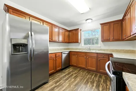 5241 Damascus Road S Jacksonville FL 32207