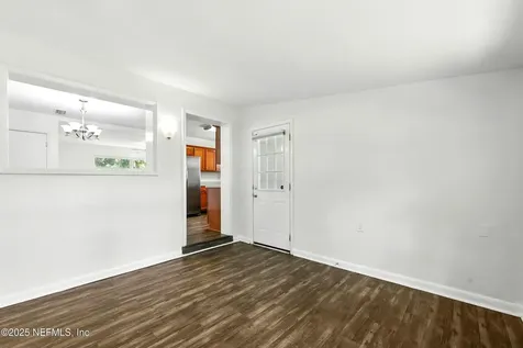 5241 Damascus Road S Jacksonville FL 32207