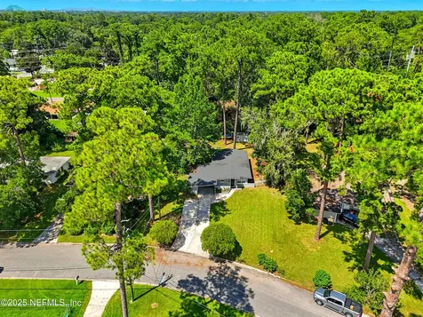 5241 Damascus Road S Jacksonville FL 32207