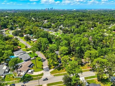 5241 Damascus Road S Jacksonville FL 32207