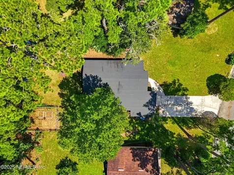 5241 Damascus Road S Jacksonville FL 32207