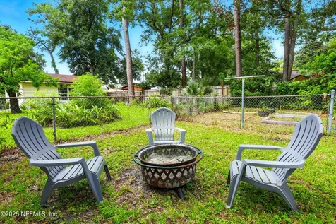 5241 Damascus Road S Jacksonville FL 32207