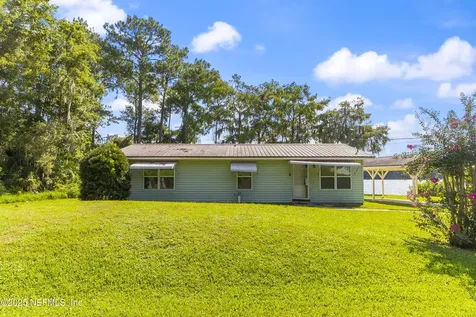 115 Twin Lake Grove Court Interlachen FL 32148