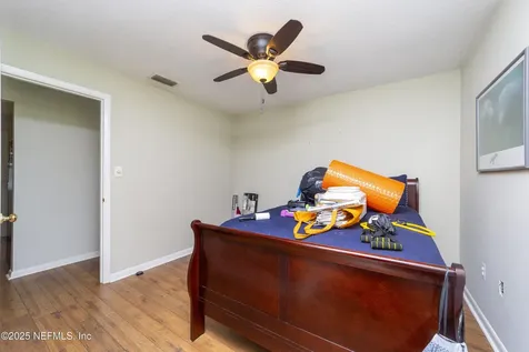 115 Twin Lake Grove Court Interlachen FL 32148