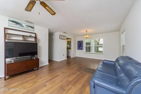 115 Twin Lake Grove Court Interlachen FL 32148