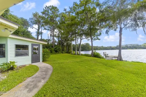 115 Twin Lake Grove Court Interlachen FL 32148