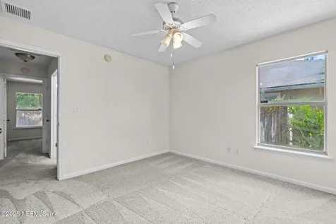 14042 Crestwick Drive W Jacksonville FL 32218