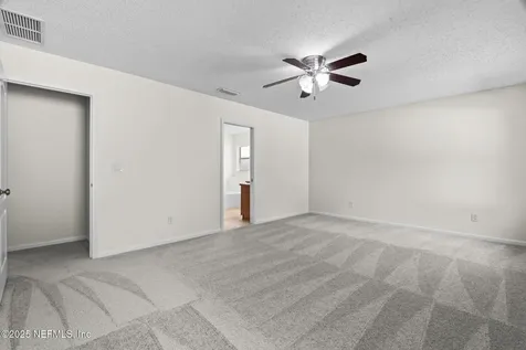 14042 Crestwick Drive W Jacksonville FL 32218