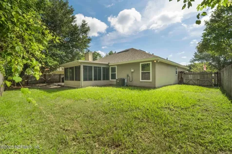 14042 Crestwick Drive W Jacksonville FL 32218